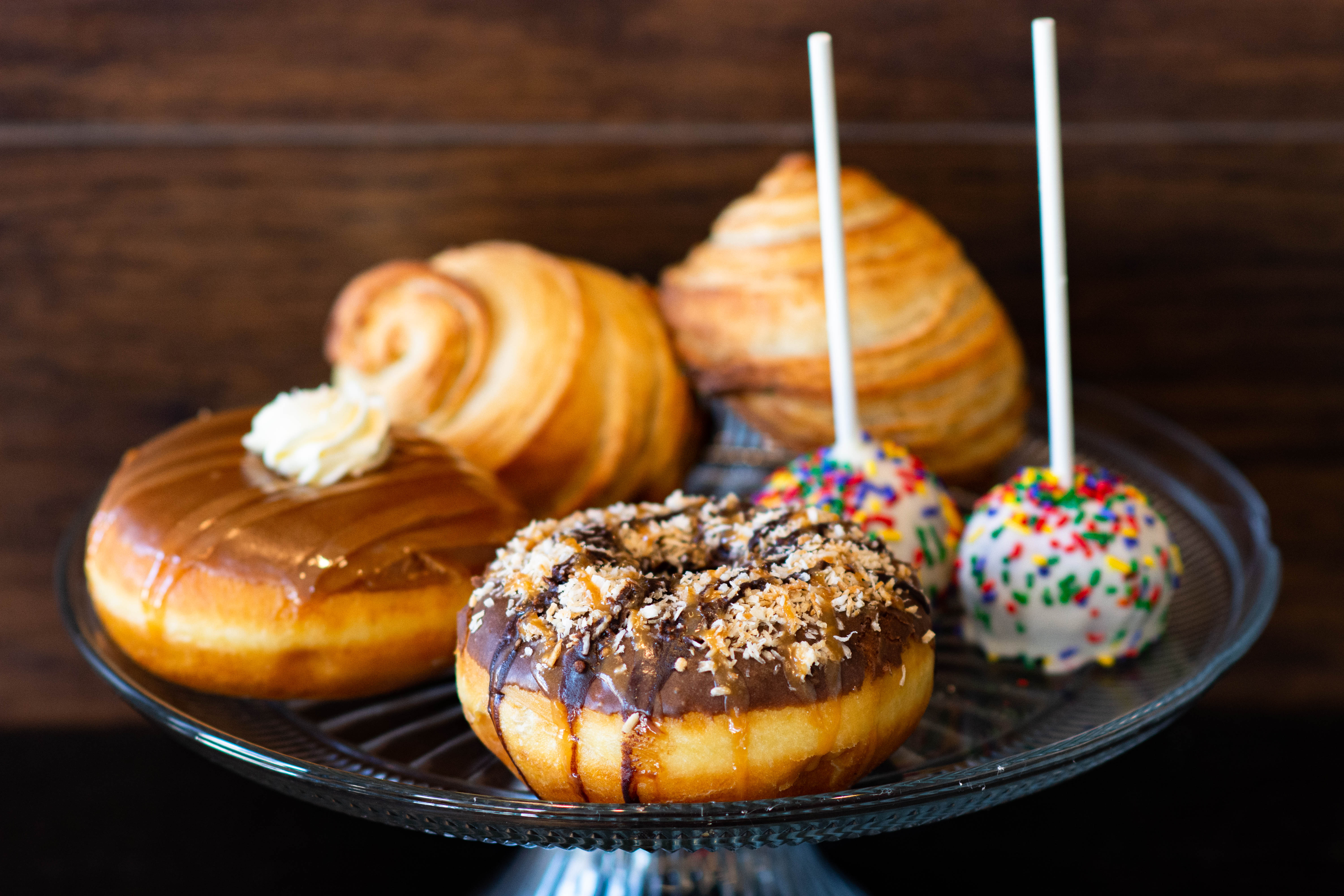 Dozen Donut